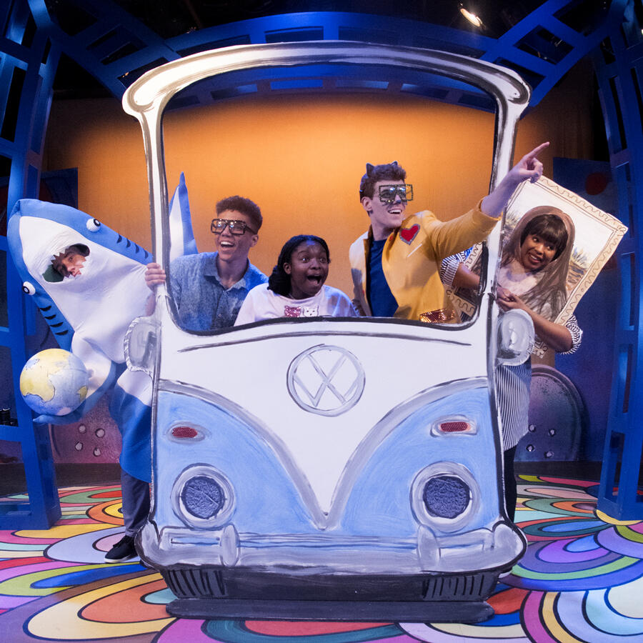 Pete and friends ride the Magic Bus!